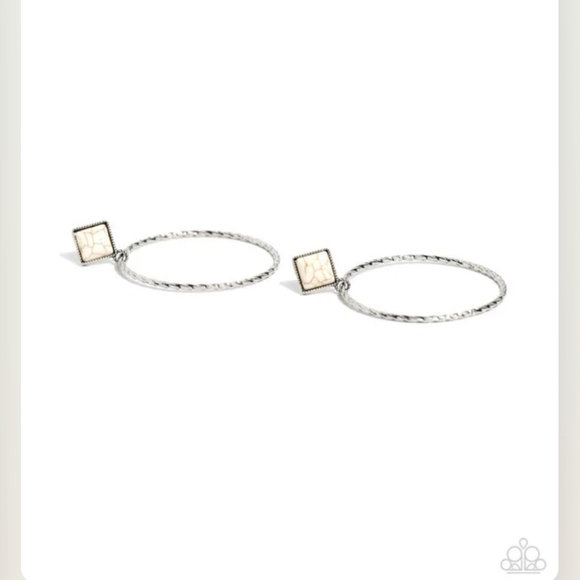 Canyon Circlet White Hoop Earrings  😎  Post - Picture 2 of 4